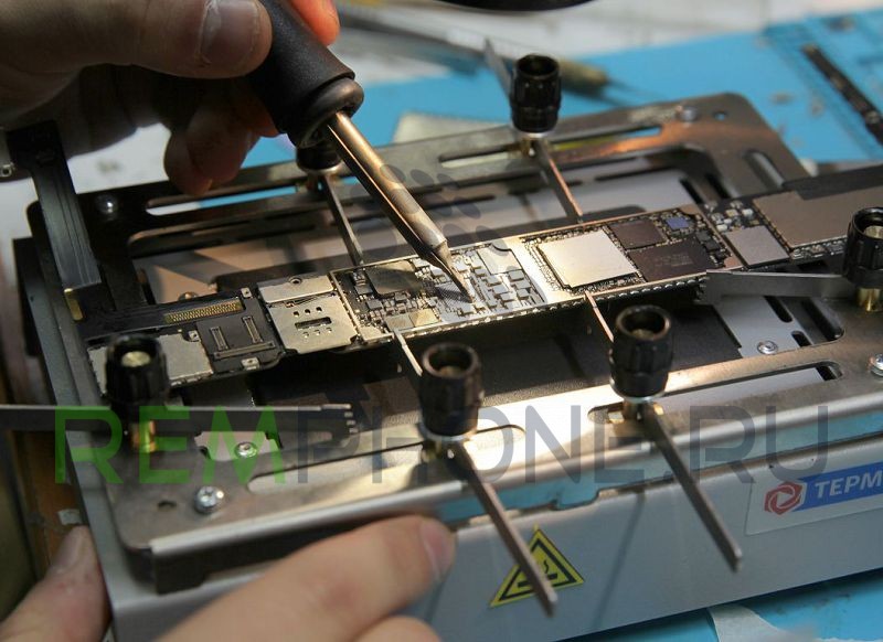 Neudachnyj remont Apple iPad Air 2